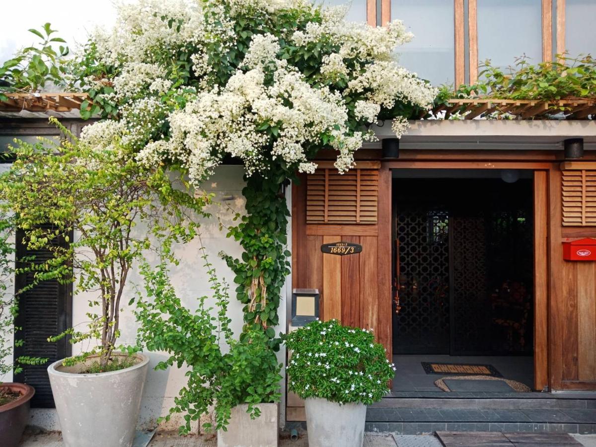Albergue Liaw Base House Bangkok Exterior foto